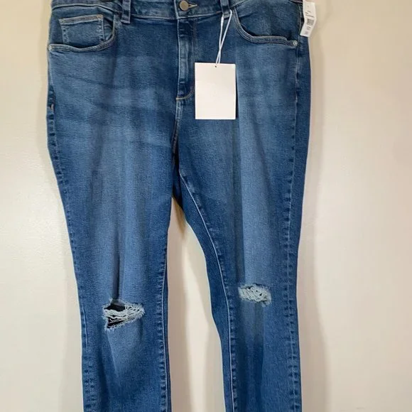 DL1961 Women's Nina High-Rise Instasculpt Skinny Jeans - White 'Milk' Wash - Stretchy & Shaping Fit - View #10